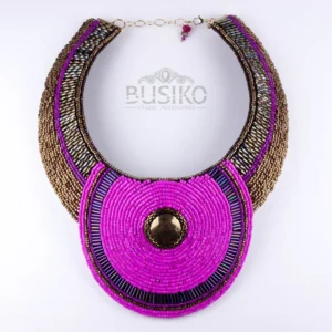 Busiko Fuksiya collar necklace 01