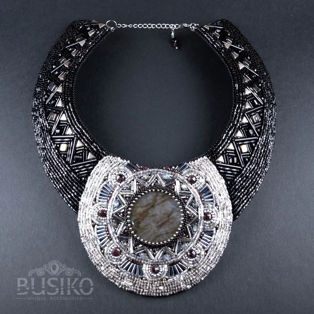 Busiko necklaces earrings 8